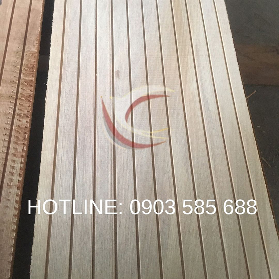 GỖ HỒNG TÙNG